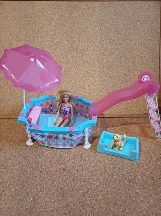 Conjunto Piscina Barbie com Acessórios