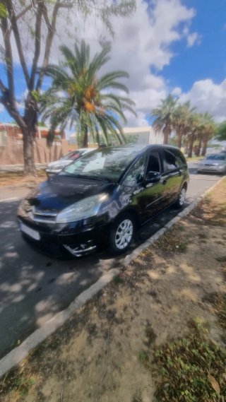 Citroen Grand C4 Picasso 2011