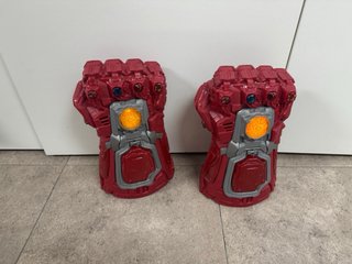 Lote de 26 Figuras de Superhéroes