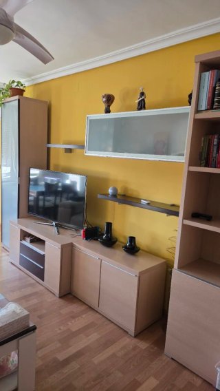 Mueble de salon completo + Mesa y 6 sillas