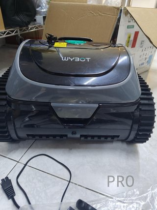 Robot Limpiafondos Piscina inteligente WYBOT C1