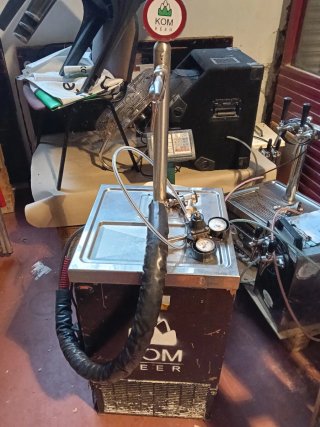 Tirador de Cerveza V100 con Grifo