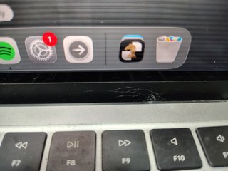 MacBook Air M2 (Pantalla Rota)