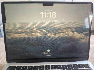 MacBook Air M2 (Pantalla Rota)
