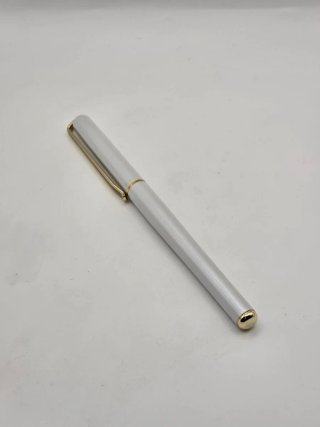Caneta Élysée 60 Dynamic (F) Branco e Dourado