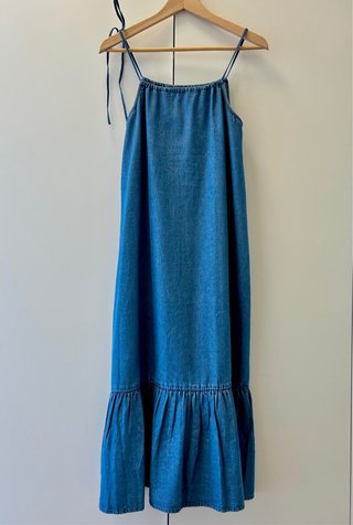 Vestido Largo Azul de Tirantes