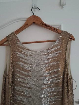Vestido de fiesta con lentejuelas