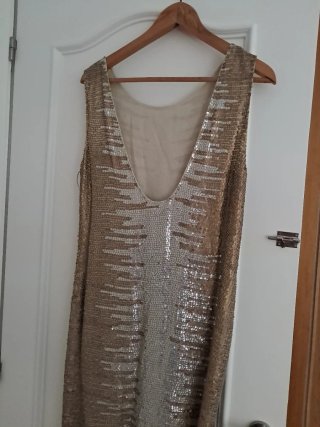 Vestido de fiesta con lentejuelas