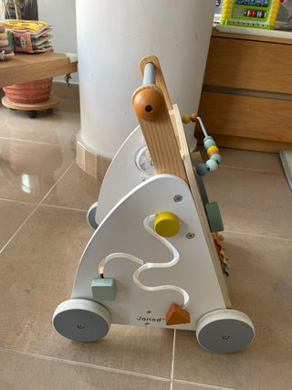 Caminador de madera Janod