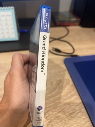 Grand Kingdom PS Vita