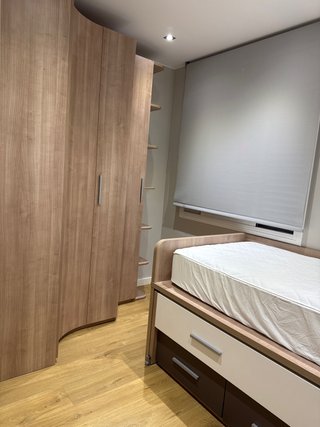 Habitación completa: Armario y Cama