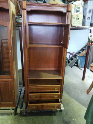 Mueble de salón de madera