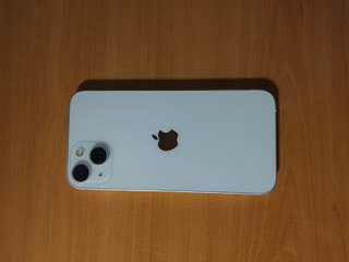 iPhone 13 Blanco - Batería Nueva 100%