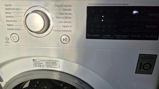 Lavadora LG FH2U2VDN1 9kg - Para piezas (averiada)