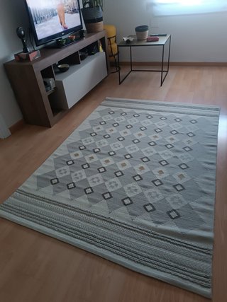 Alfombra de lana beige y gris