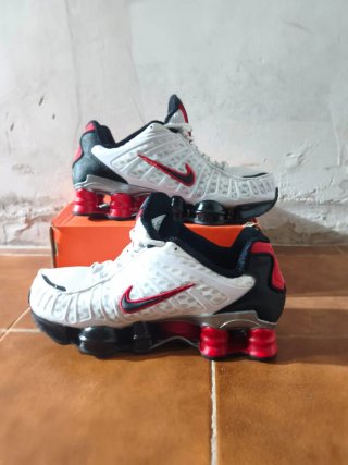 Nike Shox R4 Blancas Rojas