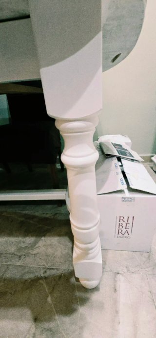 Mesa de Salón Extensible de Madera Blanca