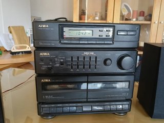Equipo de música Aiwa NSX-D2