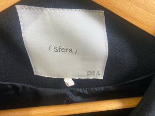 Abrigo Negro Sfera Talla S
