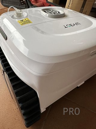 Robot piscina limpiafondos WYBOT C2