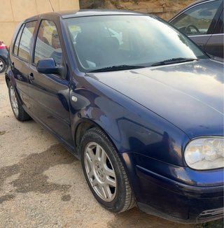 Volkswagen Golf 2003