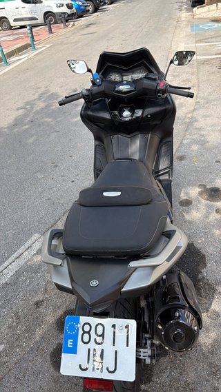 Yamaha tmax 2016