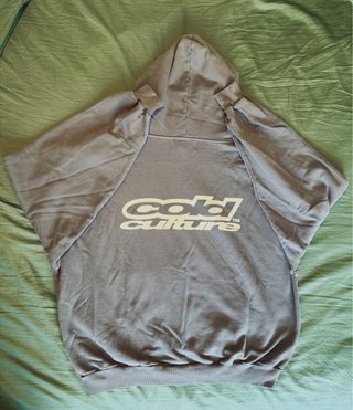 Sudadera Cold Culture Talla L Azul grisáceo.