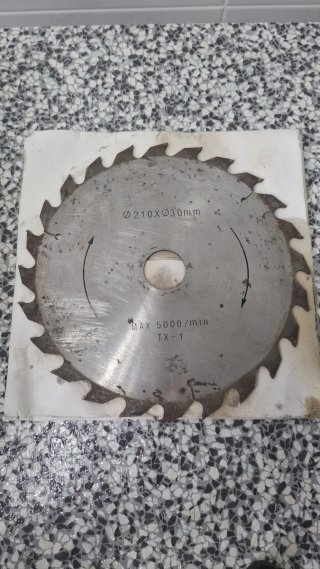 Sierra Ingletadora Kinzo 329.