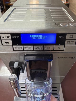 Cafetera Delonghi PrimaDonna XS