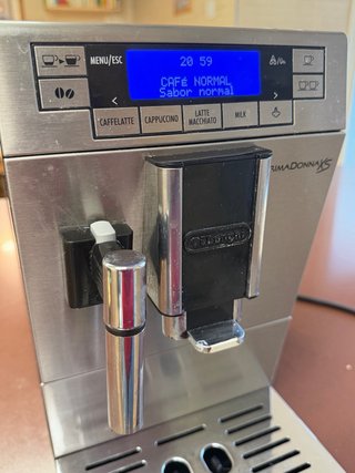 Cafetera Delonghi PrimaDonna XS