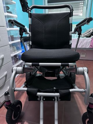 Silla de Ruedas Eléctrica Plegable Libercar