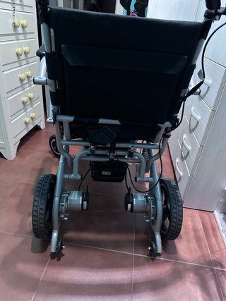 Silla de Ruedas Eléctrica Plegable Libercar