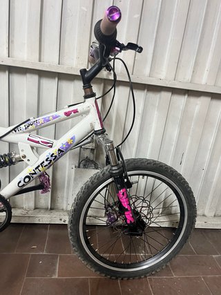 Bicicleta niña 20” con frenos de disco