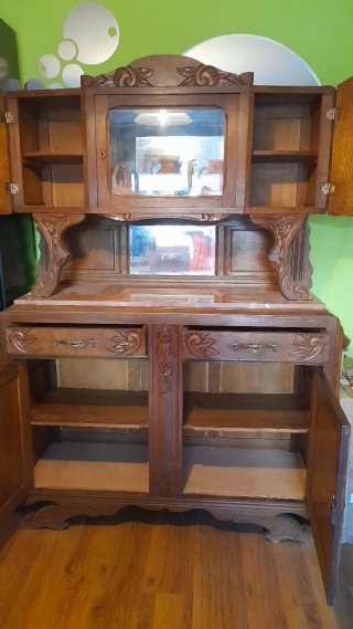 Aparador Antiguo de Madera
