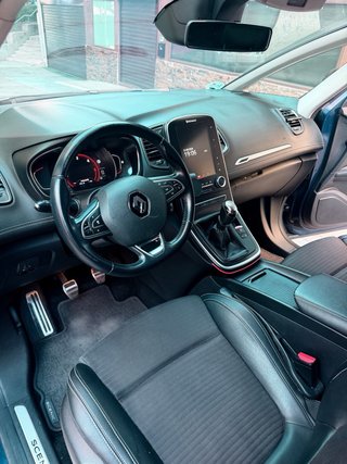 Renault Grand Scenic 2018 7 plazas