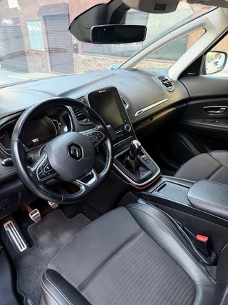 Renault Grand Scenic 2018 7 plazas