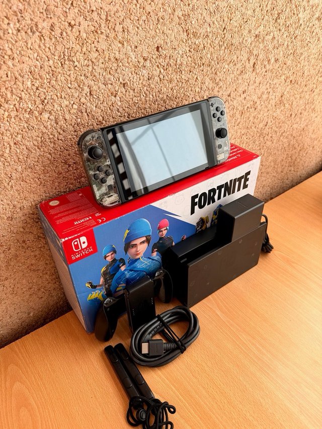 Nintendo Switch + Accesorios