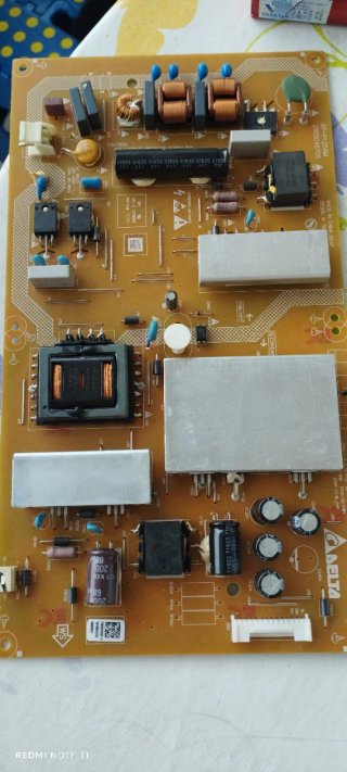 Despiezado  TV Grundig 55GDU7500B pantalla rota