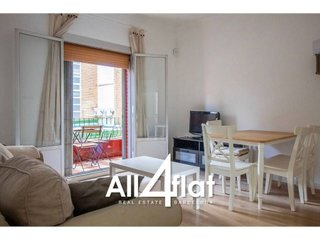 Piso en alquiler en El Congrés i els Indians en Barcelona