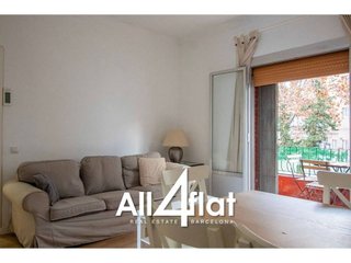 Piso en alquiler en El Congrés i els Indians en Barcelona