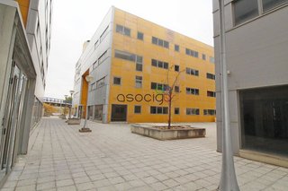 Local comercial en venta en Estación-Manantiales en Guadalajara