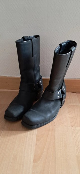 Botas Altas Johnny Bulls Negras, Talla 41