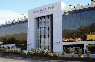 Oficina en alquiler en La Carolina-Guadalpín en Marbella