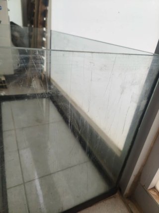 Urna Acuario de Cristal