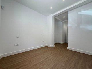 Piso en venta en Juan de la Cierva en Getafe