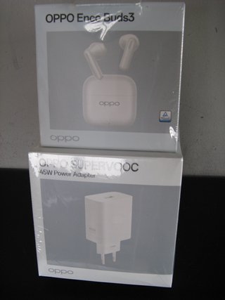 OPPO A6 256GB 5G con Cargador y Auriculares