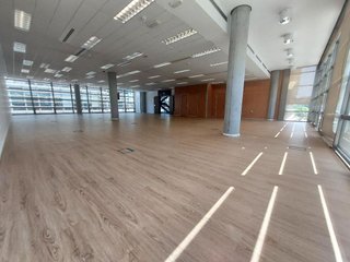Oficina en alquiler en Zona Industrial en Alcobendas