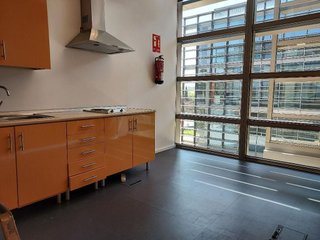 Oficina en alquiler en Zona Industrial en Alcobendas