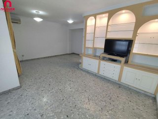 Piso en alquiler en Ciudad Jardín - Zoco en Córdoba