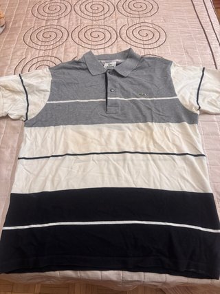 Polo Lacoste rayas gris y blanco